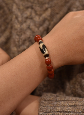 精品手工天珠搭配南红玛瑙女士单圈手串