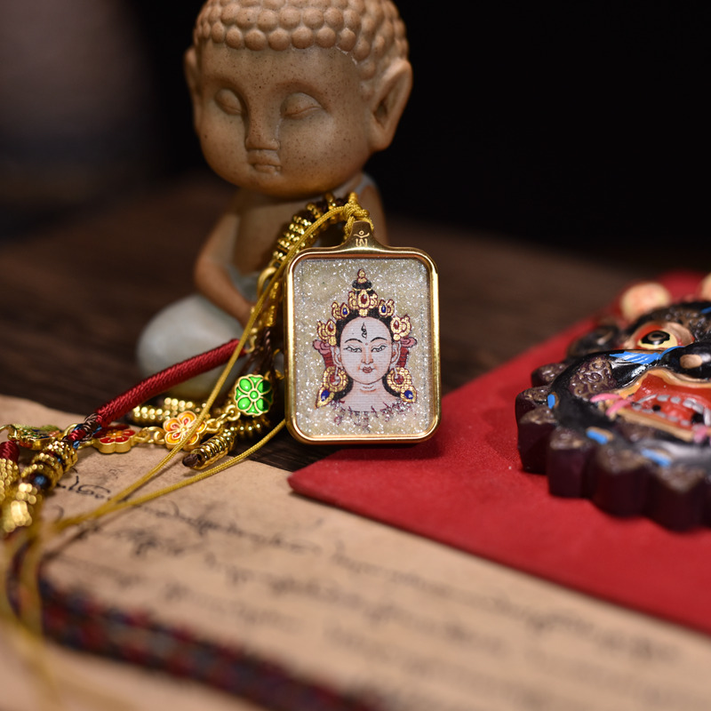 粗矿白度母手绘卡女士项链