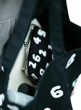 现货日系潮牌sousou数字休闲简约帆布手提包百搭单肩包水桶