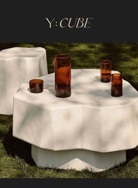 现货Y:CUBE丹麦进口ferm LIVING Staffa极简白色户外茶几边几凳子