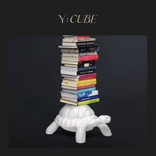 Bookcase客厅装 Carry Turtle 饰乌龟书架 CUBE意大利进口Qeeboo