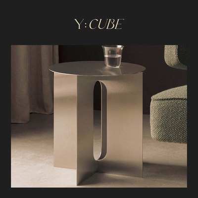 丹麦进口北欧大理石边几