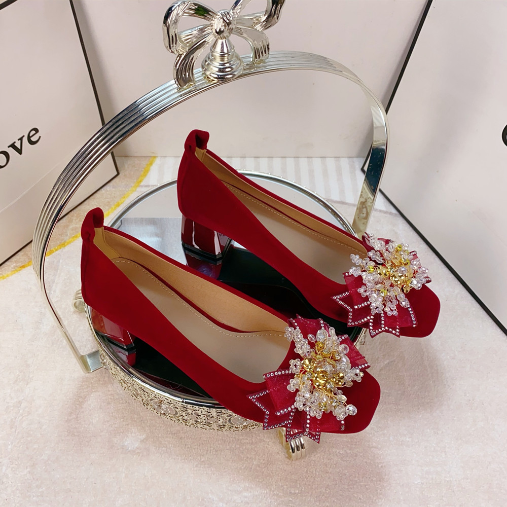 中式婚鞋女水钻串珠花方头西施绒面秀禾鞋中跟粗跟酒红色浅口单鞋,女鞋,婚鞋,淘宝优惠券,粉丝福利购,淘宝优惠卷