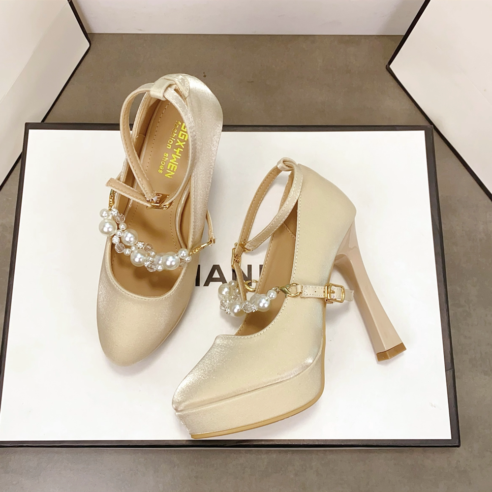法式珍珠链高跟鞋女厚底防水台粗跟温柔风绸缎白色婚鞋玛丽珍婚鞋
