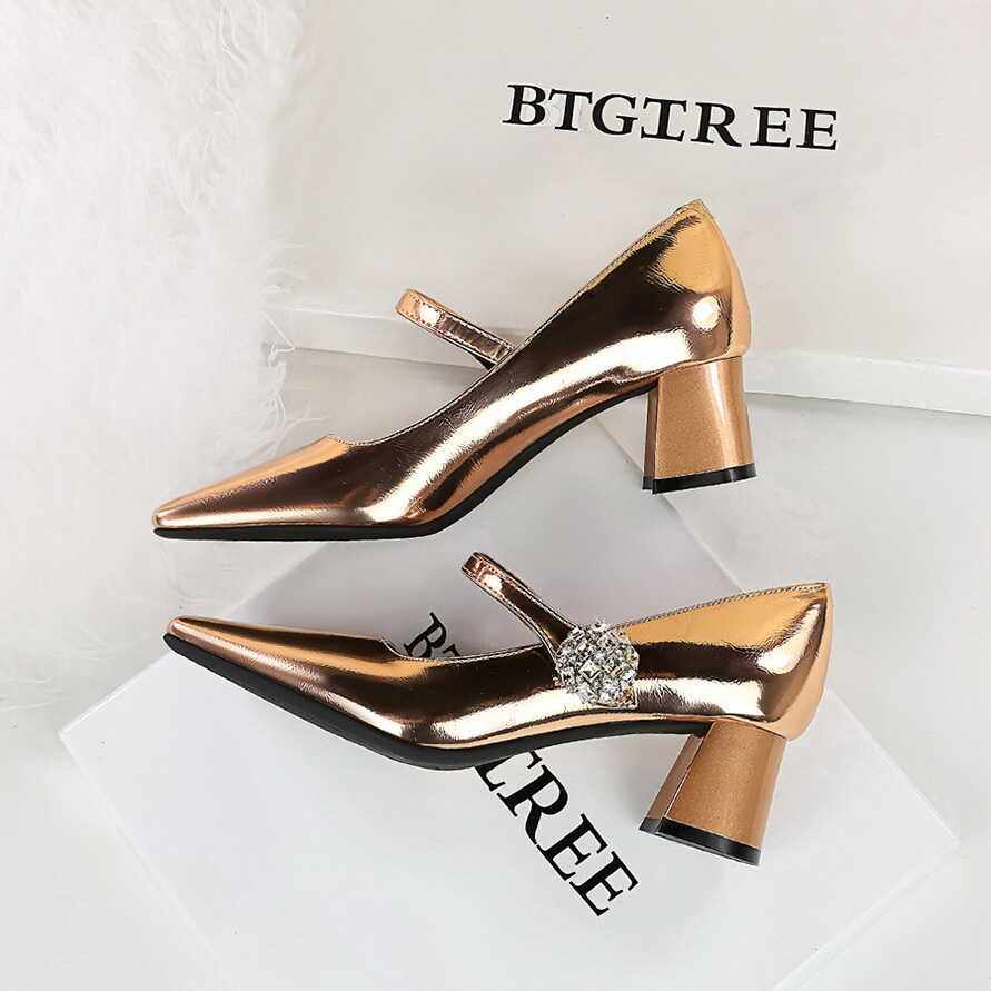 欧美亮面粗跟玛丽珍鞋中跟浅口方头轻奢水钻扣一字带职业OL女单鞋