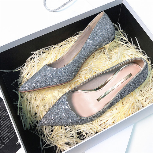 亮片尖头银色成人礼宴会伴娘鞋