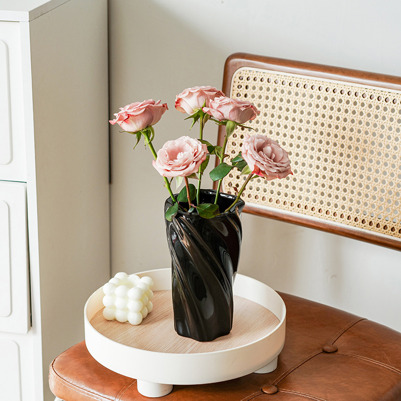 周周家现代黑色高级感陶瓷花瓶