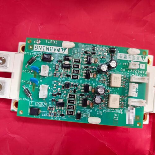 议价全新FF225R12ME4+ EAV42327_00 施耐德维修