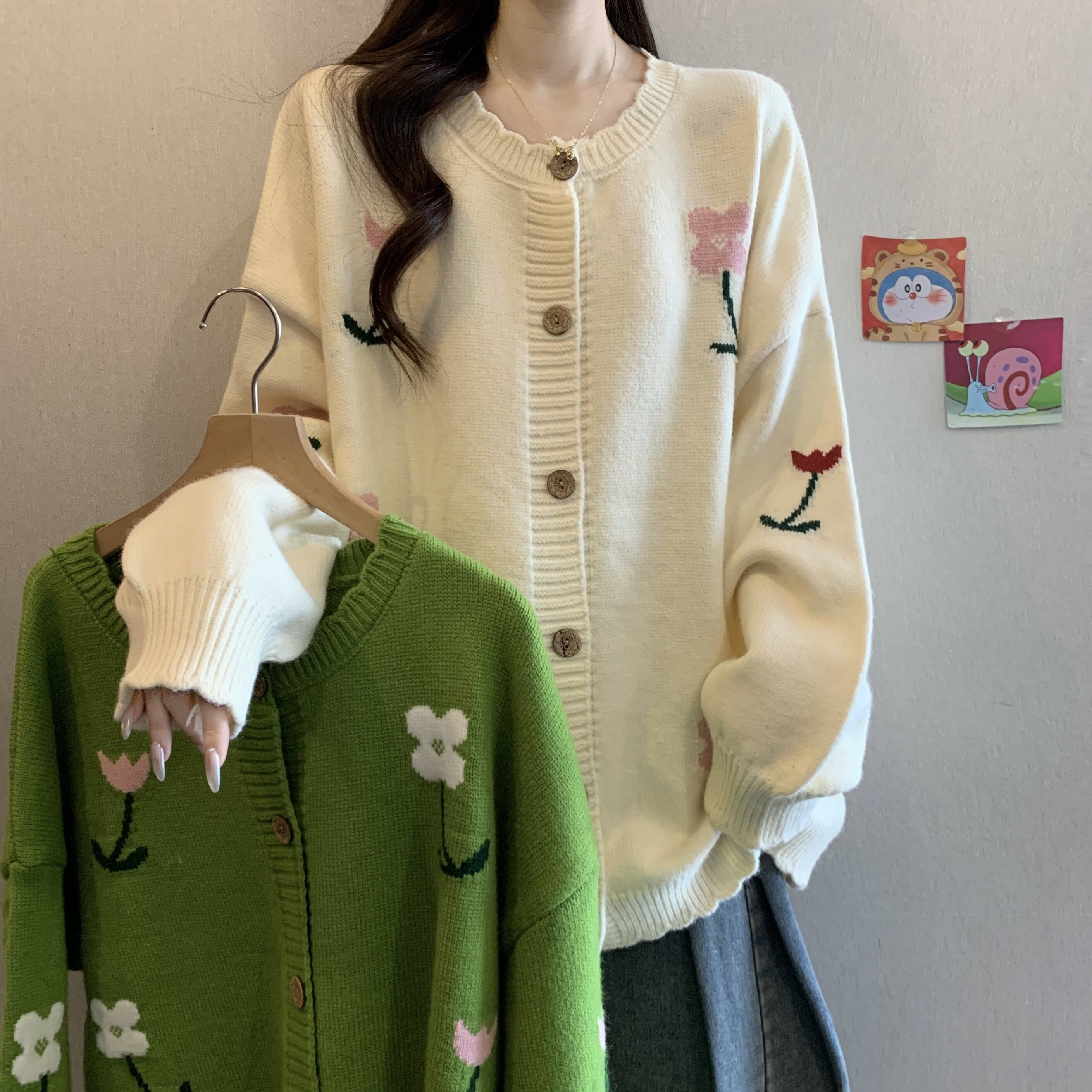 大码女装秋冬新款韩版刺绣花朵别致宽松慵懒风漂亮毛衣外套女开衫