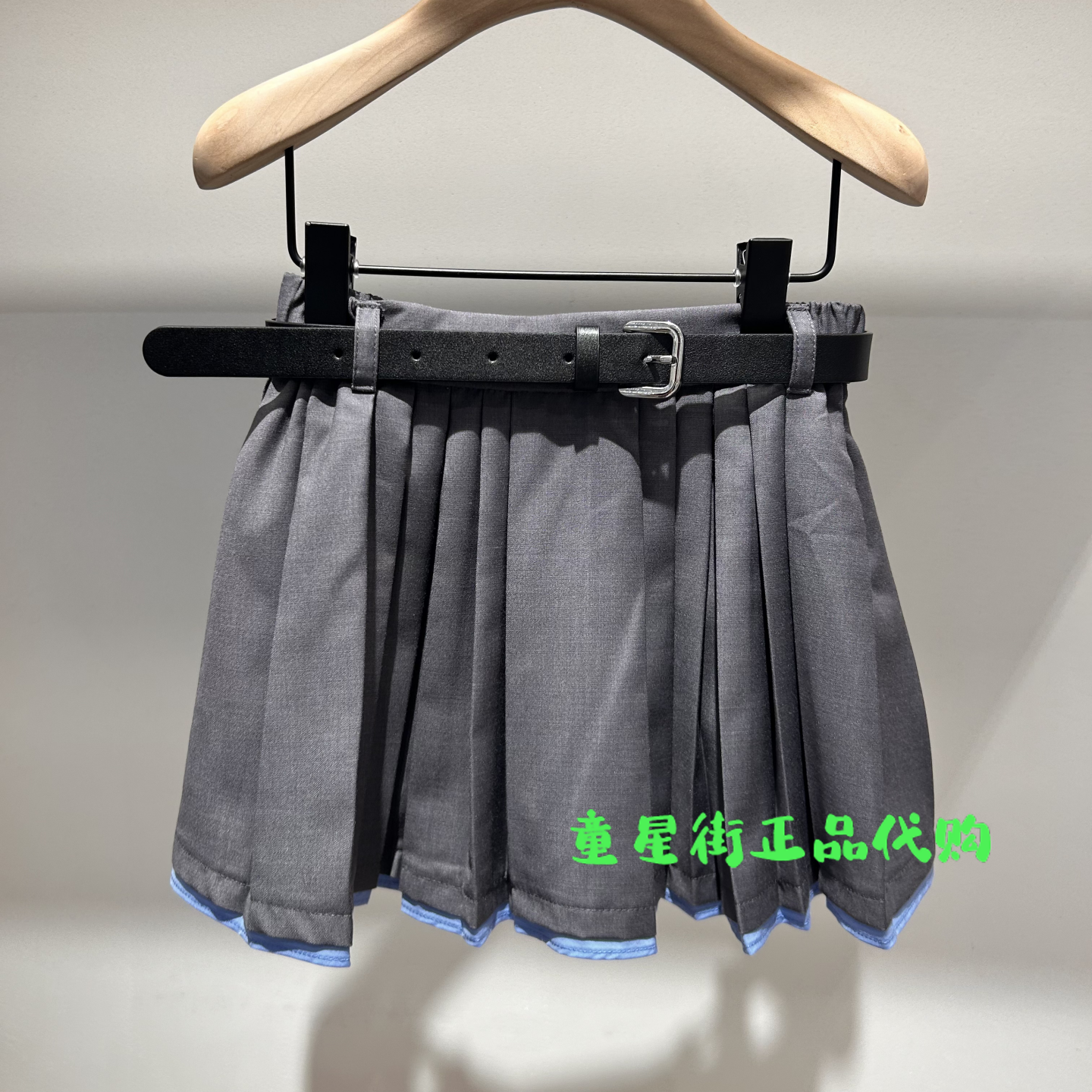littlemoco国内代购26年秋款女童撞色百褶裙半身裙KBF3SKT014
