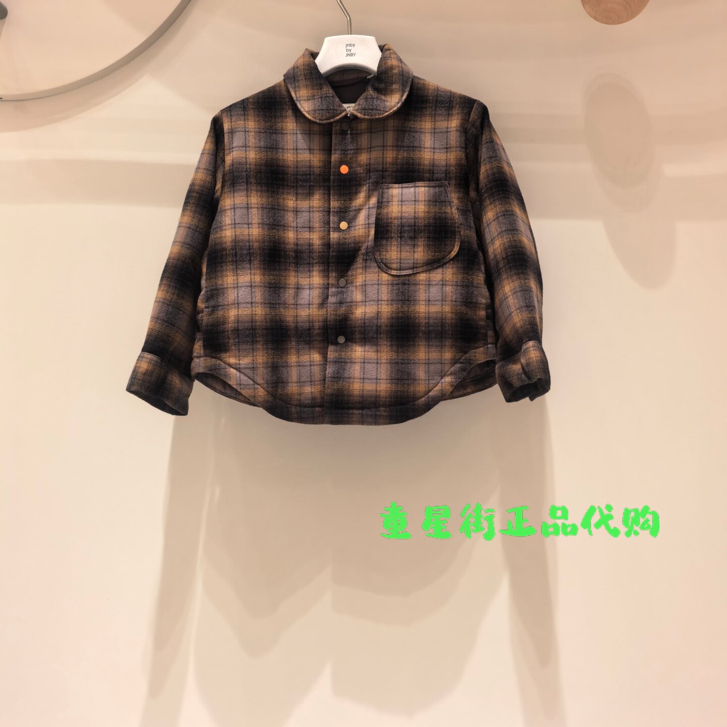 小江南童装国内代购26冬款男女童宽松格子短款羽绒服1QAC13840