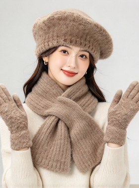 秋冬保暖显脸小贝雷帽围巾手套女