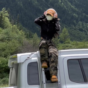 迷彩工装裤女款2026新款军绿色冲锋裤小个子春秋防水登山裤女春秋