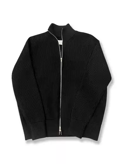 High-Neck Double-Zipper Warm Versatile Cardigan Sweater with Four-Corner Logo Design, High-Weight Fleece-Lined and Thickened Knitwear