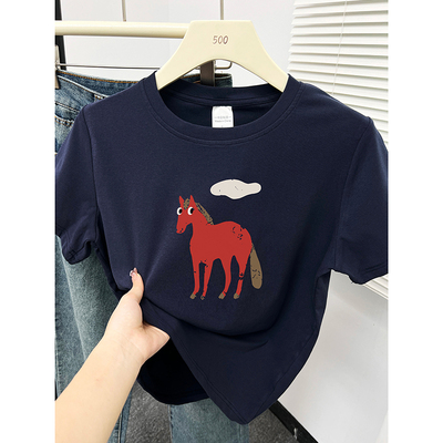 短袖T恤大码女装时尚设计感胖mm显瘦正肩小马印花独特别致上衣