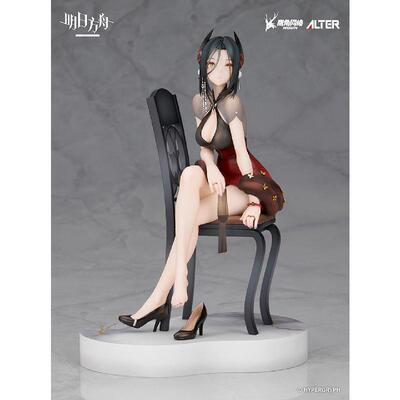 【bilibili】定金ALTER 明日方舟 伊内丝 庆典之夜VER. 1/7手办