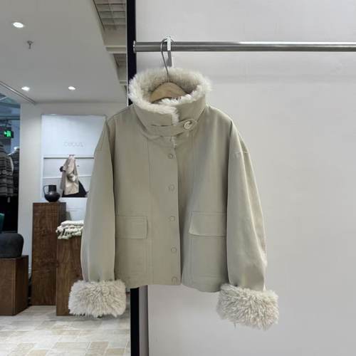 设计感翻领拼接羊羔毛拼接羽绒服外套女2025冬季新款加厚保暖上衣