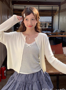 SQ-.有效叠穿～温柔甜美针织开衫+条纹蕾丝边吊带两件套套装2631Q