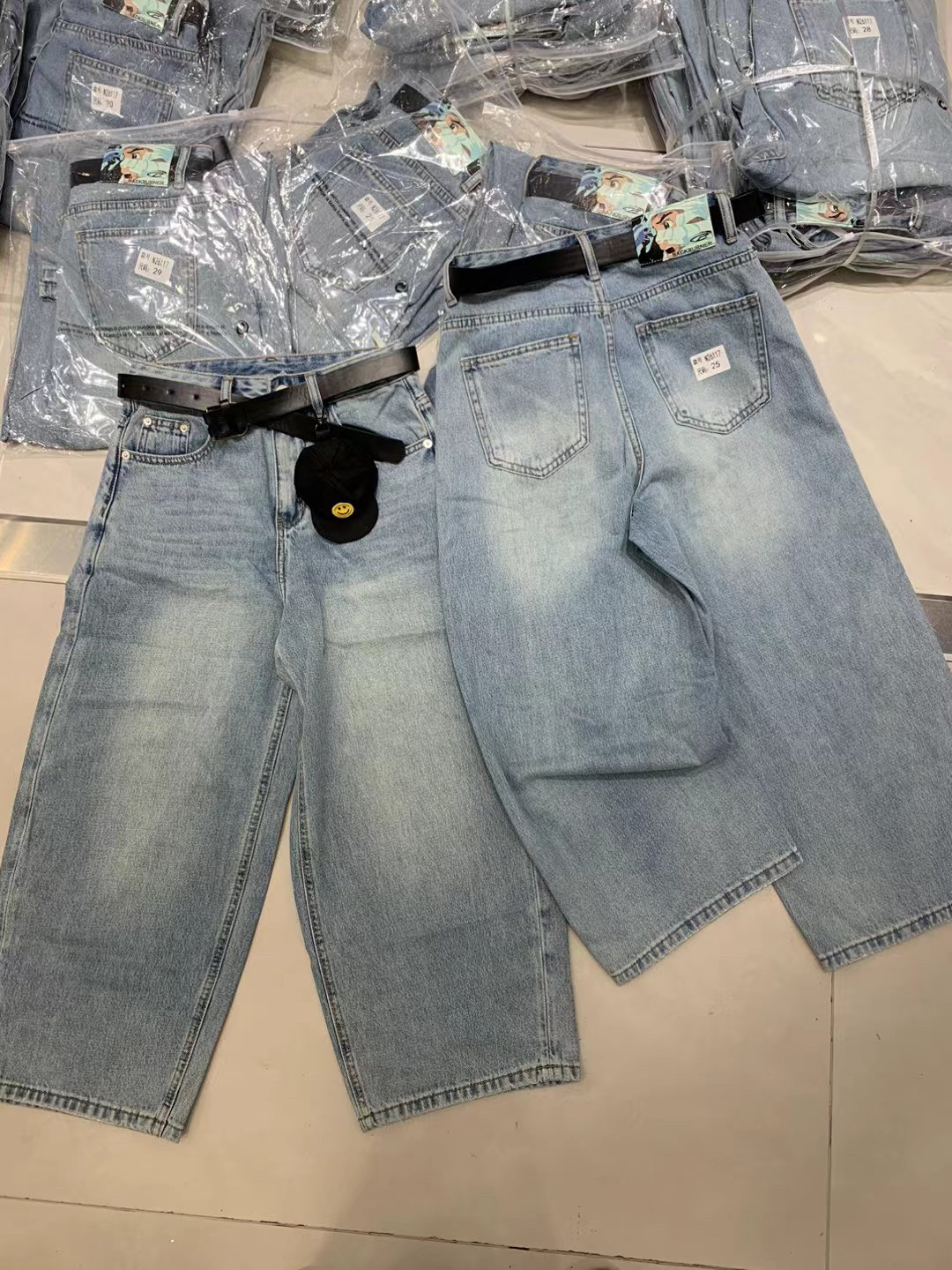JEANS 26117 欧货2026春季新款阔腿牛仔裤女高腰显瘦小个子八分裤