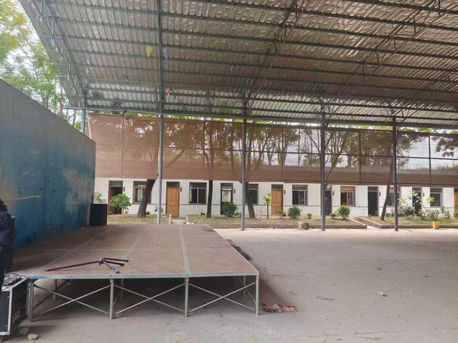 5月6日凉山彝族自治州位于西昌市太和桦林山庄建筑物、构筑物、及租赁土地承租人权益资产（明细详见评估报告）网络拍卖公告