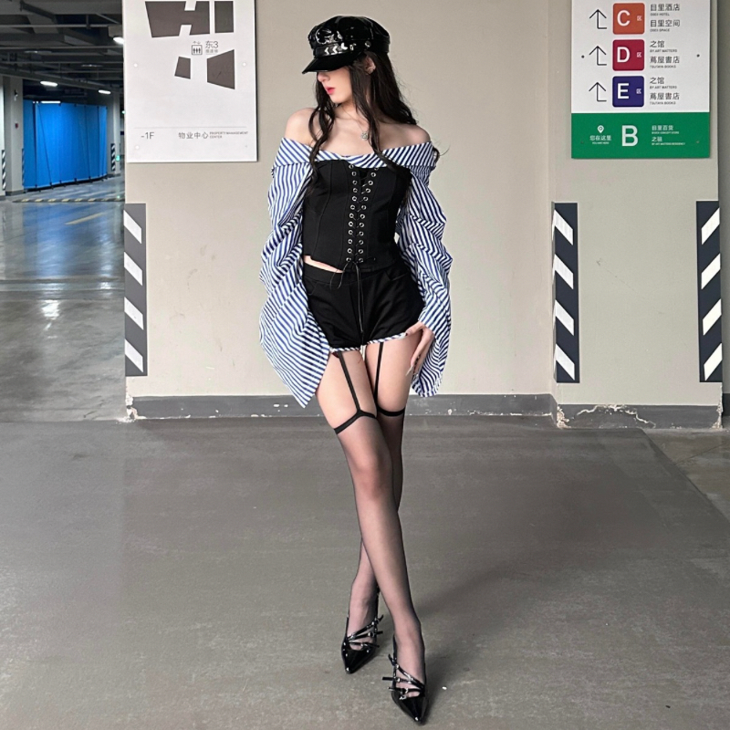 网红辣妹吊带丝袜女薄款撞色红边黑色过膝长筒袜性感纯欲黑丝情调