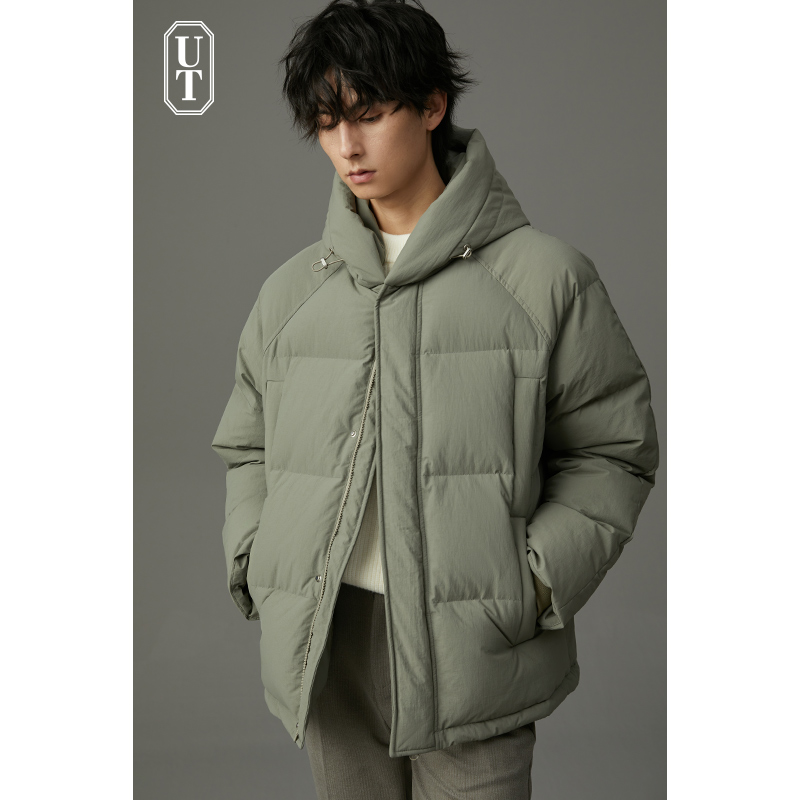 韩版短款设计感羽绒服保暖多口袋