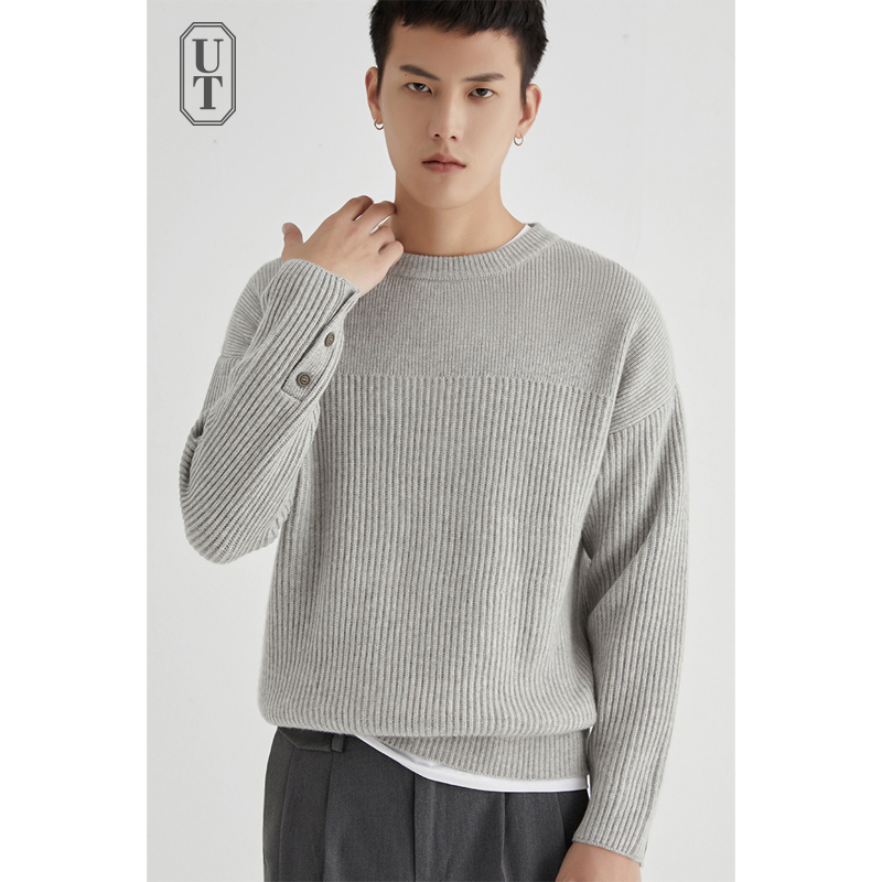 条纹慵懒风款半高中宽松针织衫