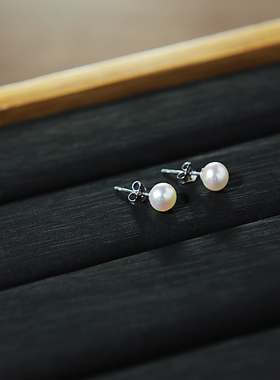 天然珍珠耳钉925纯银耳饰5A强光高品质简约风通勤款耳夹闺蜜礼物