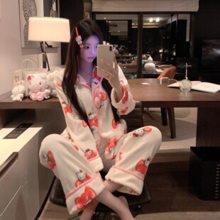 「暖冬草莓」法兰绒冬季睡衣女2025新款加绒加厚秋冬款高级家居服