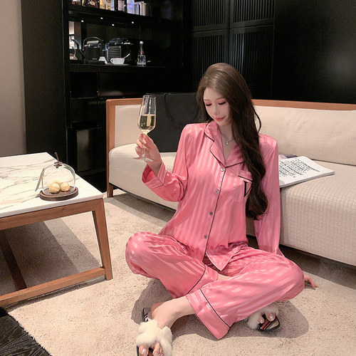 捞捞酱「娇贵富美」粉红条纹冰丝家居服睡衣性感高级春夏气质舒适