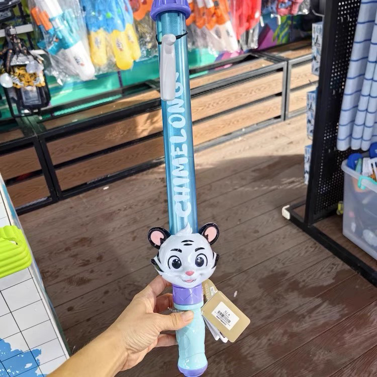 广州长隆纪念品珠海海洋王国老虎水上乐园卡卡发光水枪抽拉式喷水