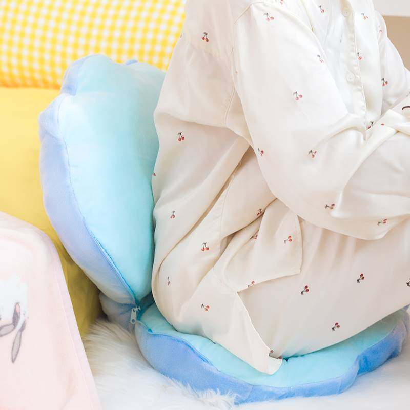 蚌埠住了抱枕可爱毛绒坐垫办公室睡觉靠枕女生礼物玩偶