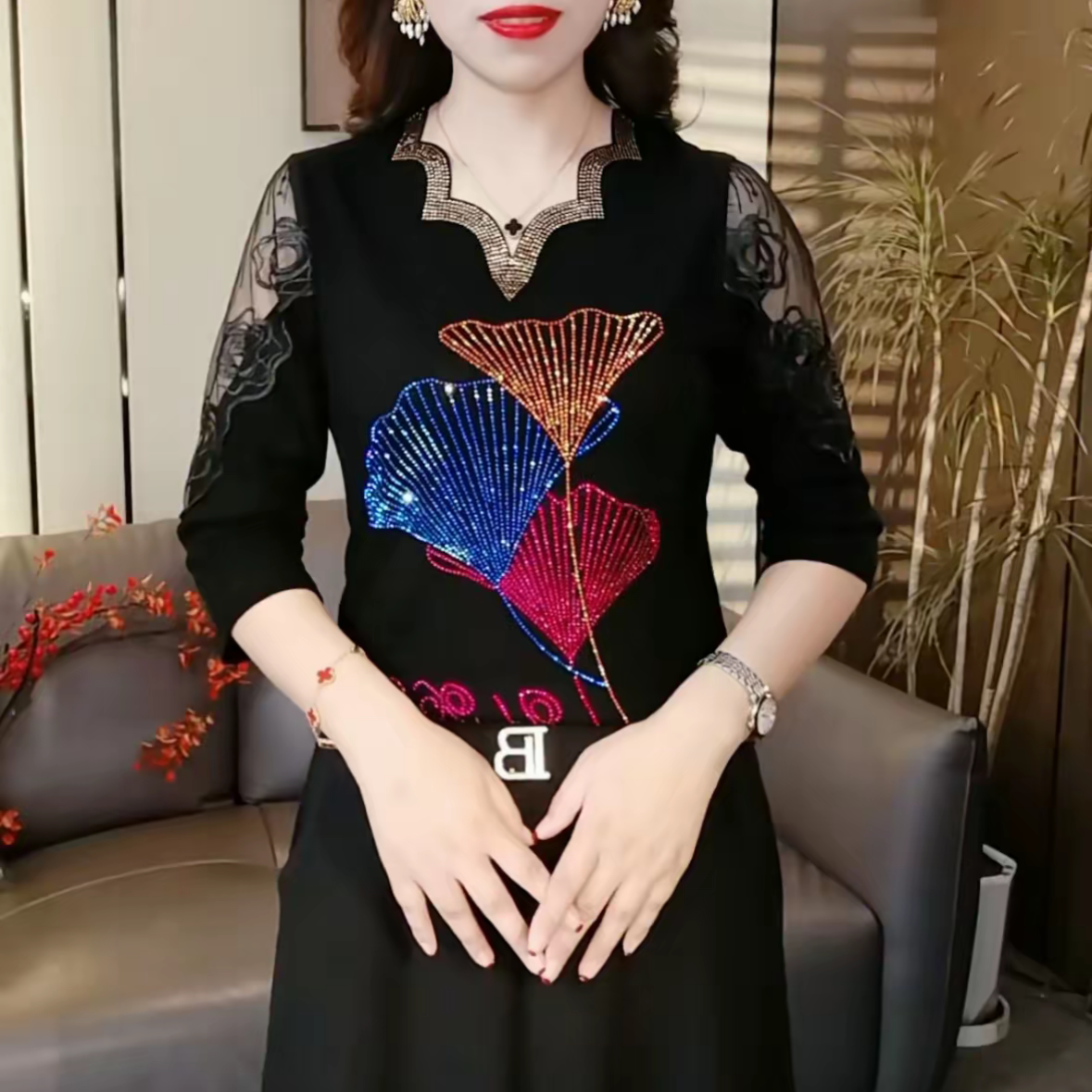 新款V领烫钻弹力网纱时尚银杏洋气小衫显瘦遮肉减龄百搭气质上衣