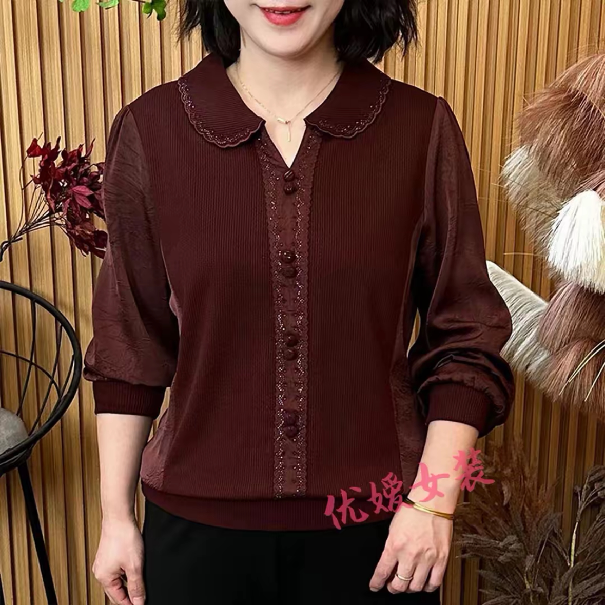 春季新款时尚娃娃领纯色显瘦烫钻长袖上衣气质妈妈拼接花边小衫女