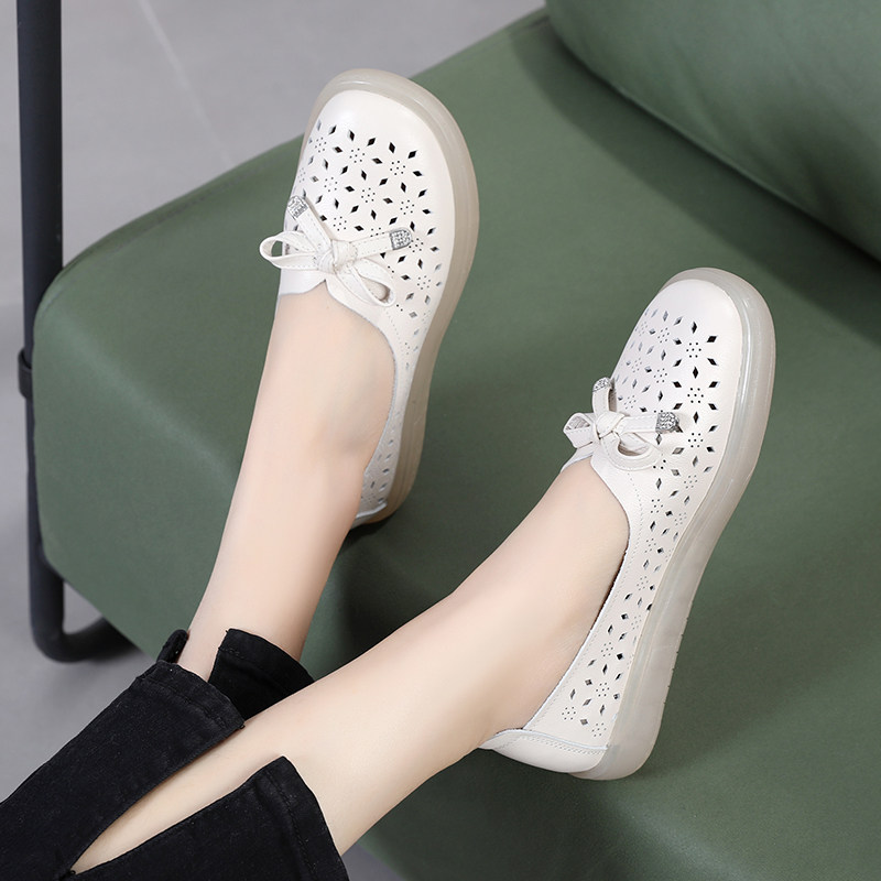 真皮软底洞洞鞋镂空凉鞋女2025新款透气单鞋大码防滑平底孕妇鞋
