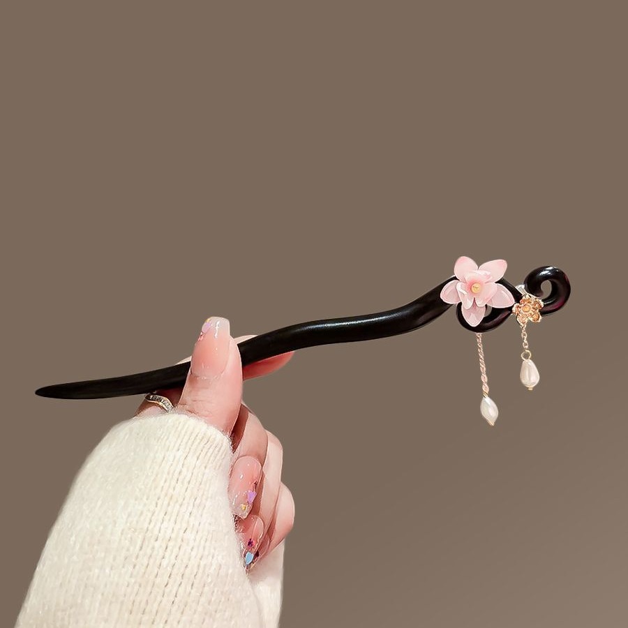浪漫樱花发簪女感古风步摇流苏檀木簪子简约发钗汉服挽发头饰
