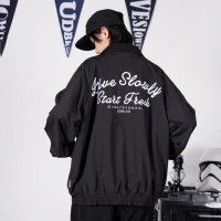 Черные пятно быстрые волосы