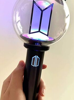 防弹少年团应援棒四代 BTS演唱会同款手灯 荧光棒