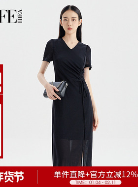 莱芙艾迪儿复古V领小黑裙高级感轻熟小众黑色连衣裙女夏3V2L93434