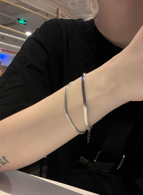 钛钢不掉色气质手链冷淡风欧美手环简约小众设计百搭男女扁蛇骨