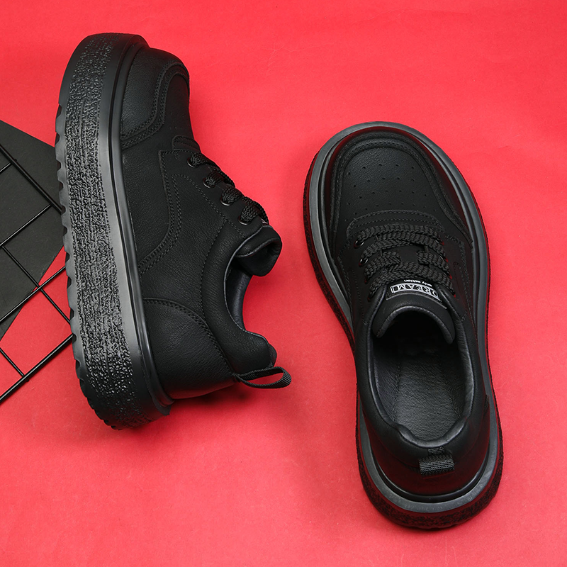 冬季新款厚底真皮宽头鞋男