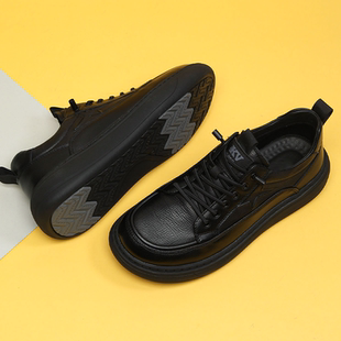 沸梵休闲皮鞋男款宽脚2026冬季新款软底运动懒人一脚蹬加绒二棉鞋