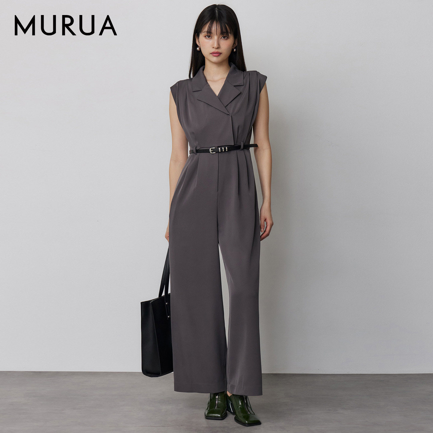 MURUA26夏季新品通勤宽版PU皮腰带小飞袖西装连体裤女0126203058