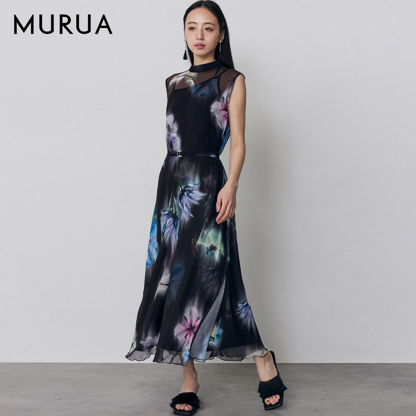 MURUA26春季新品设计感花朵印花吊带网纱连衣裙两件套0126303004