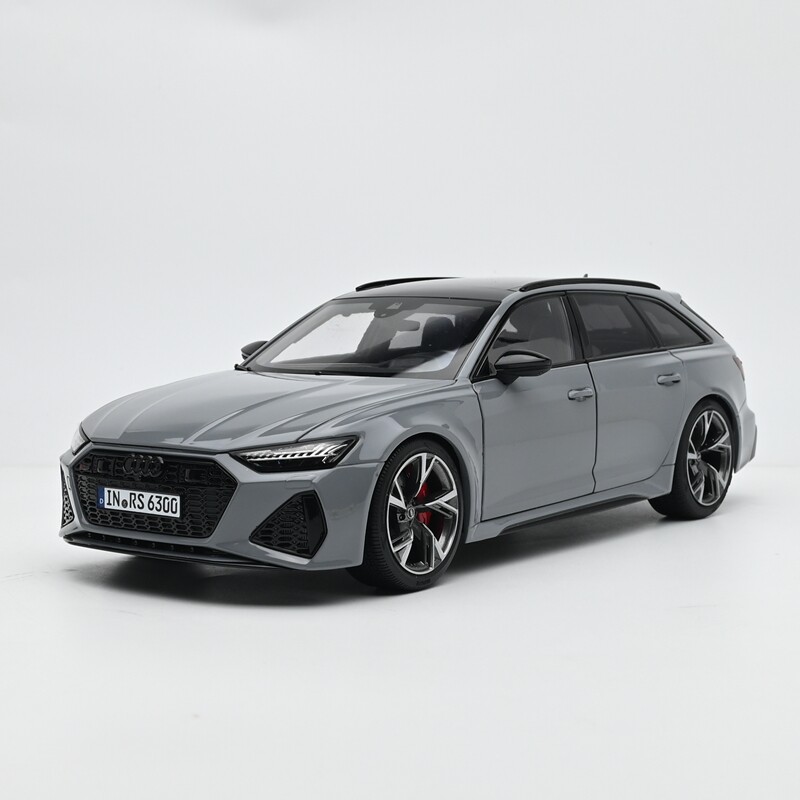 奥迪118合金RS6AUDI汽车模型c8