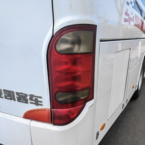 客车配件后尾灯总成安凯客车