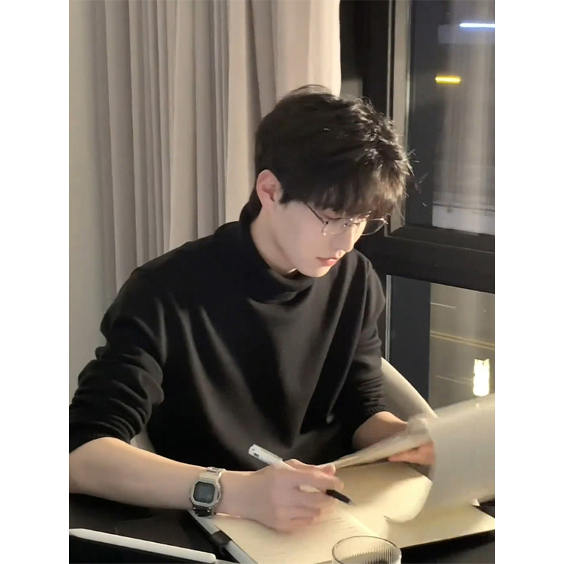 黑色半高领德绒打底衫男款秋冬