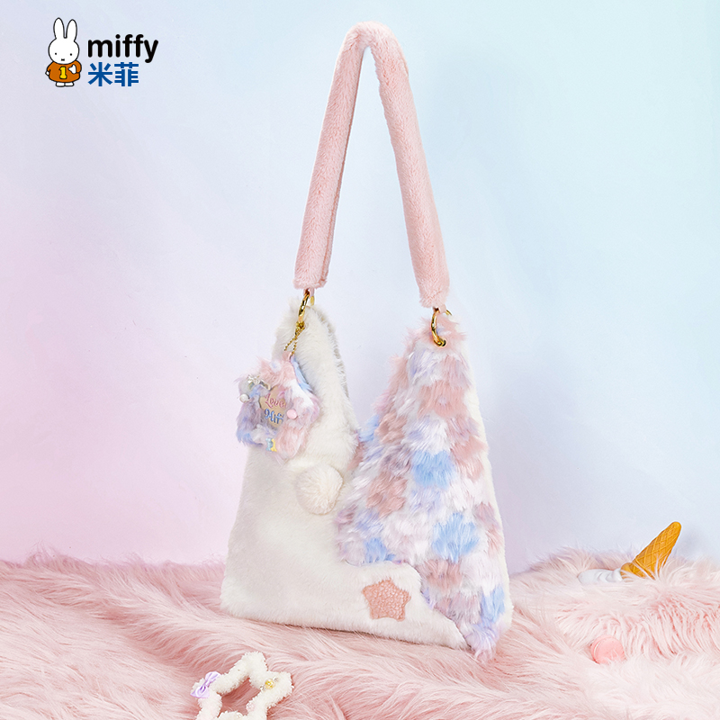 联系客服可代写贺卡呦~