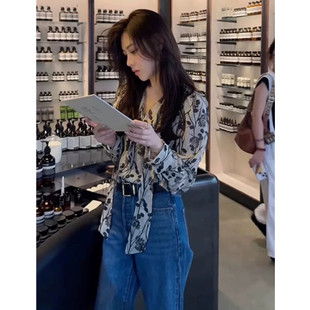 折扣店特价女装尾货剪标高级感通勤休闲花色V领系带薄款长袖衬衫