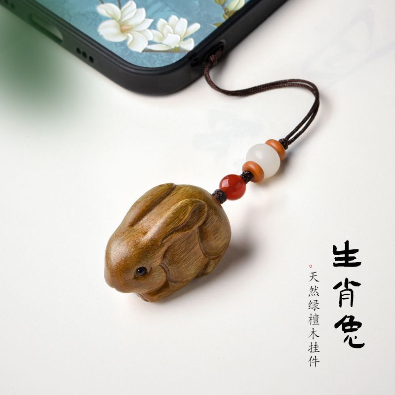 绿檀木生肖兔吊坠男女本命年小兔